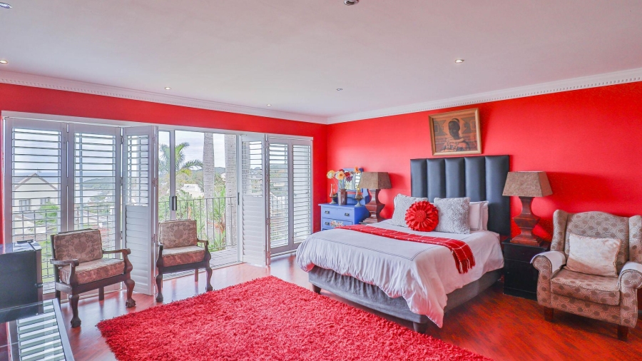 5 Bedroom Property for Sale in Beacon Bay Eastern Cape